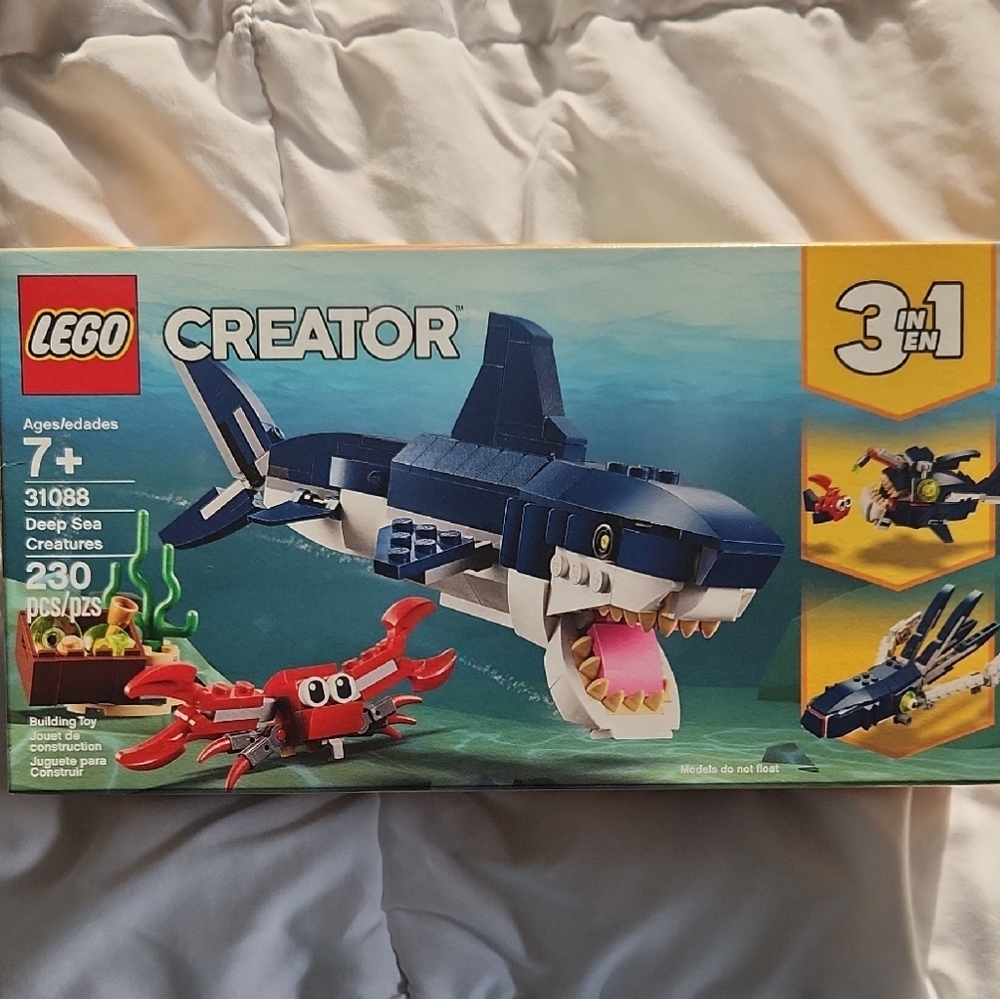 LEGO Creator 3-in-1 Ocean Adventure Set - Blue and White